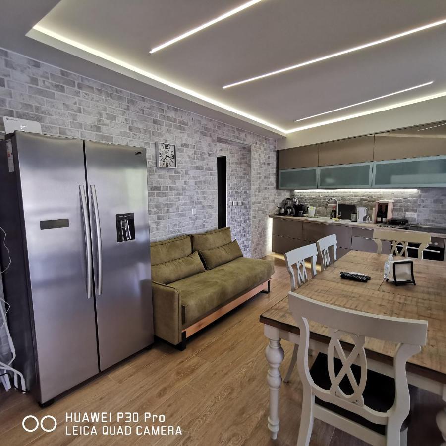 Family Apartment Zornitsa เนอาโฟเกีย ภายนอก รูปภาพ